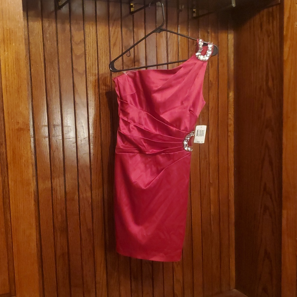 Ruby Red TEEZE ME Size 9 One-Shoulder Dress with Embellished & Jewel Accents